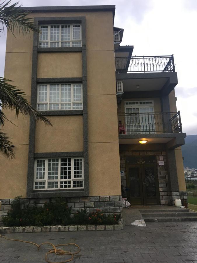 Fountain B&B Yilan Exterior photo